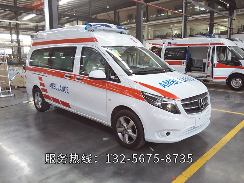 济南带呼吸机救护车租赁